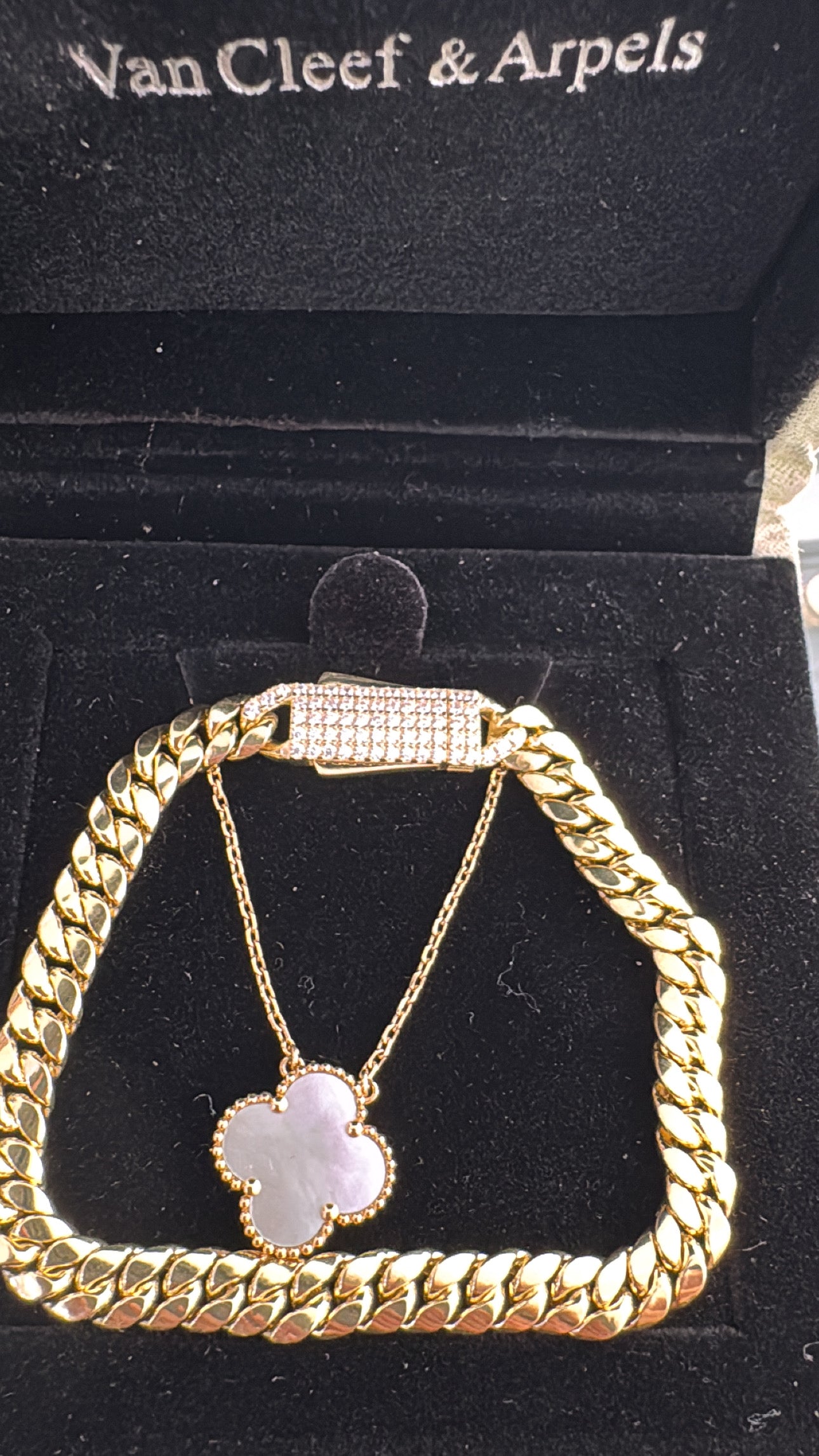 14k bracelet and chain
