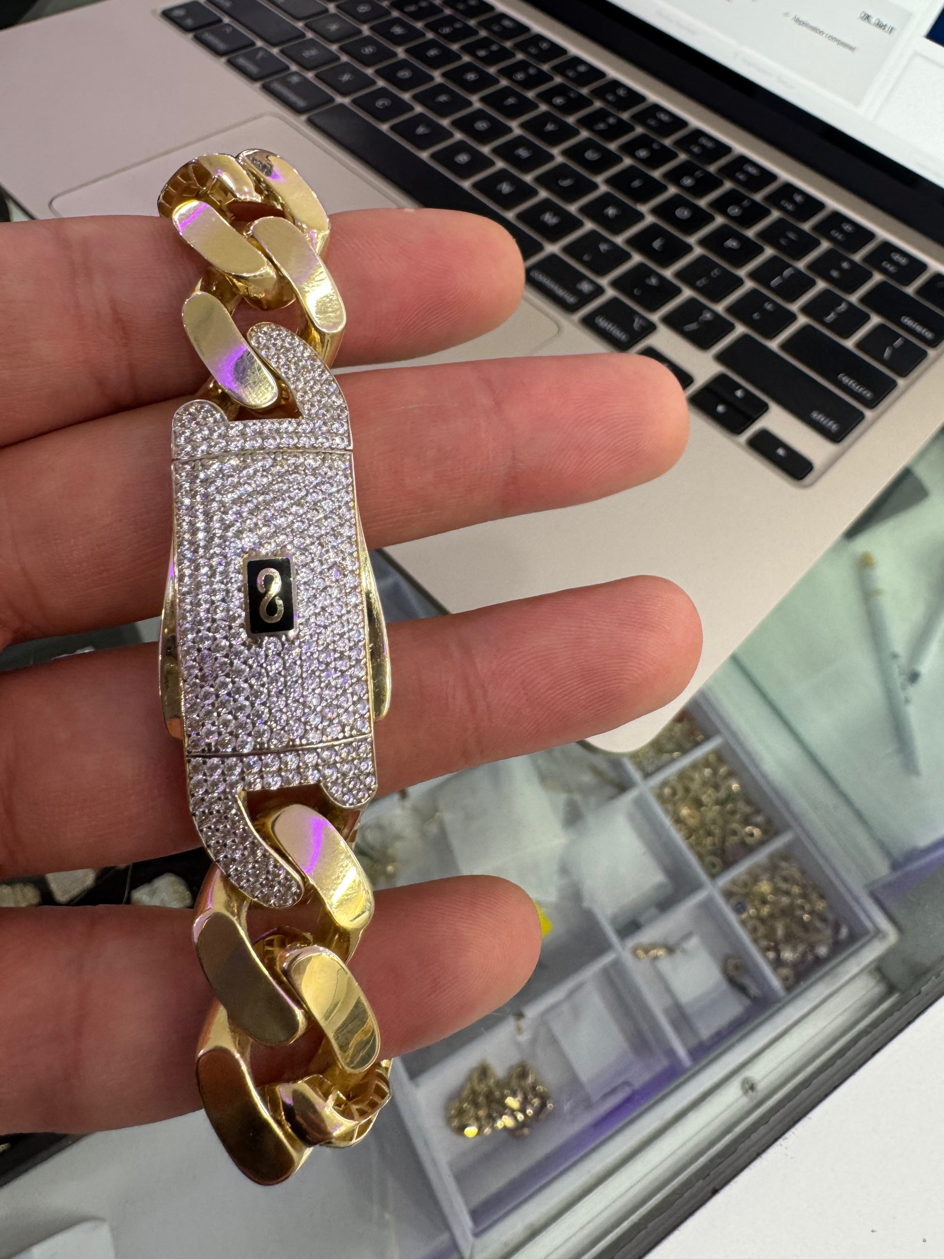 14k Bracelet